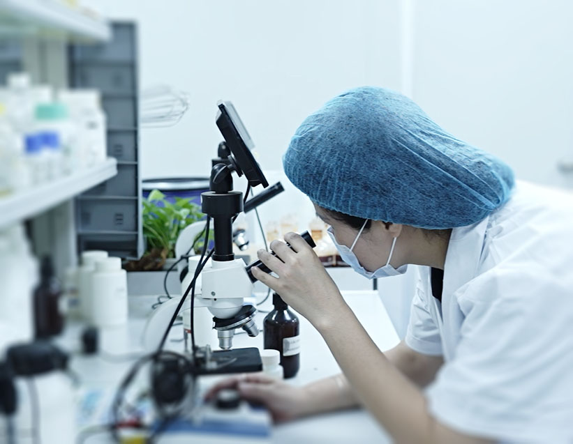 Market-oriented skincare research and formula development at ZD laboratory